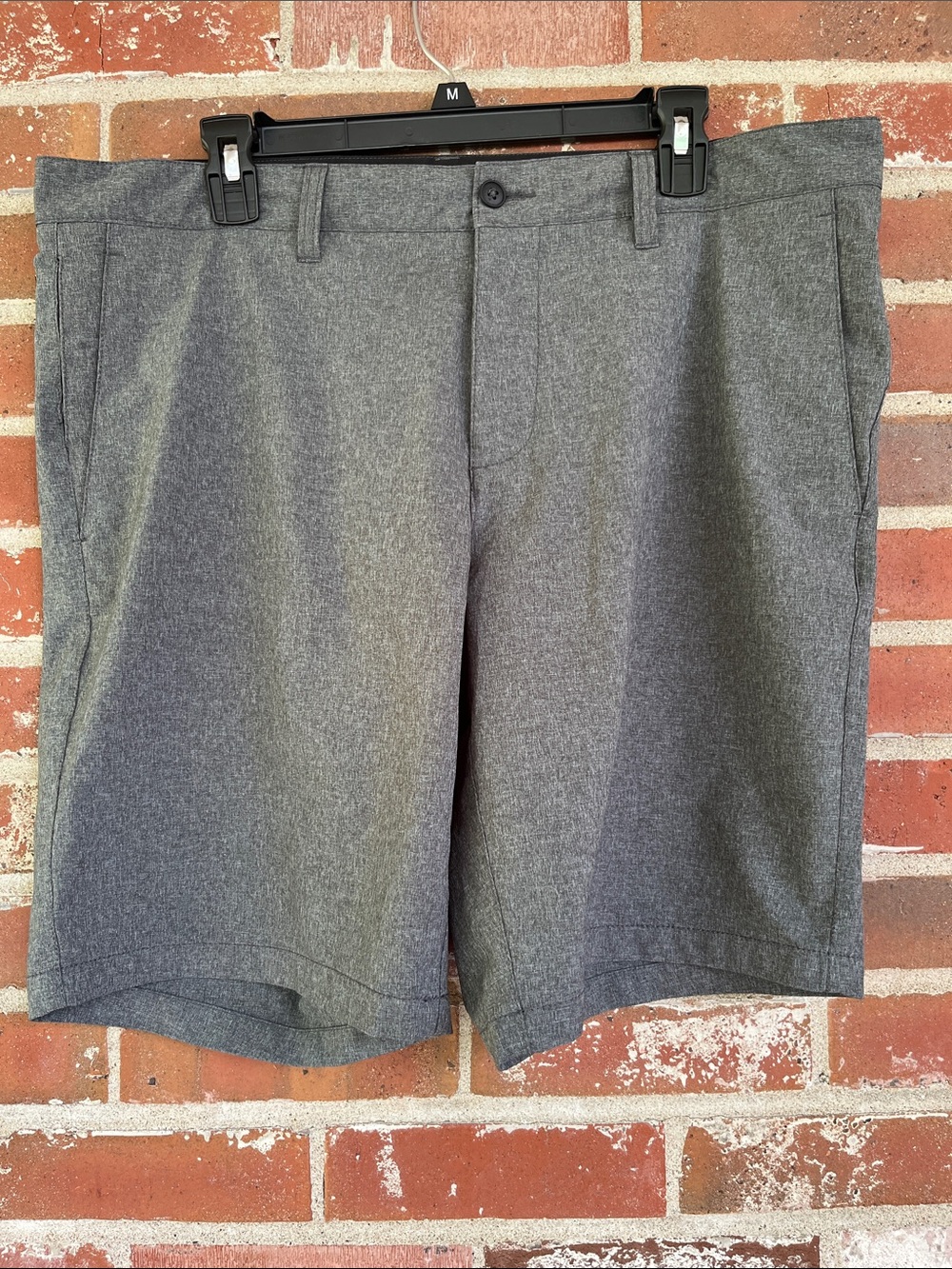 Polo Ralph Lauren Men's Gray Short Size 35 x 9